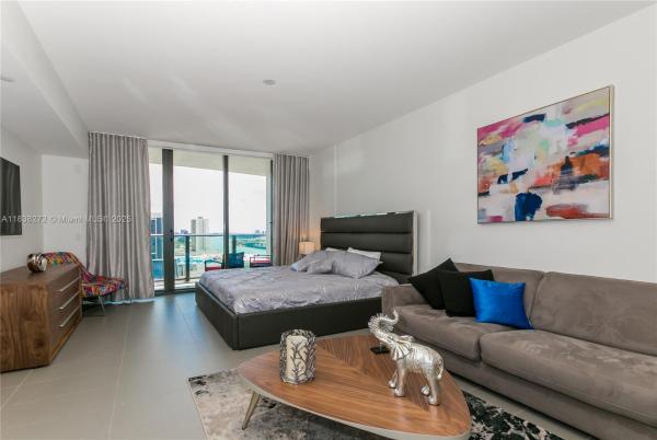 Canvas, 1600 NE 1st Ave #2004, Miami, Florida 33132, image 1