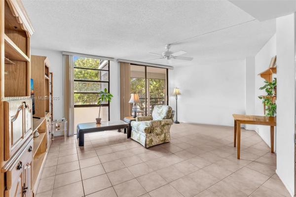 Biscaya, 20400 W Country Club Dr #215, Aventura, Florida 33180, image 1