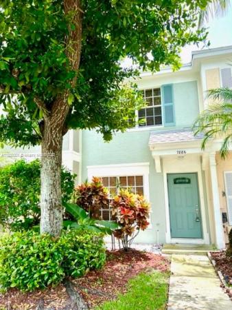Sanibel, 7886 Dixie Beach Cir #7886, Tamarac, Florida 33321, image 1