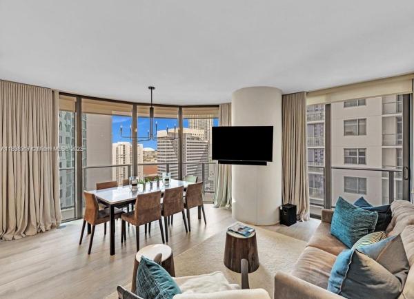 Brickell Heights West, 55 SW 9th St #1808, Miami, Florida 33130, image 1