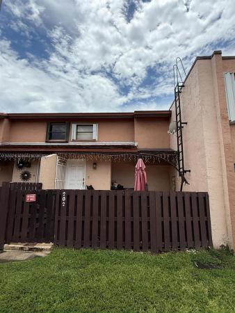 575 W Park Dr 202, Miami, Florida 33172, image 1