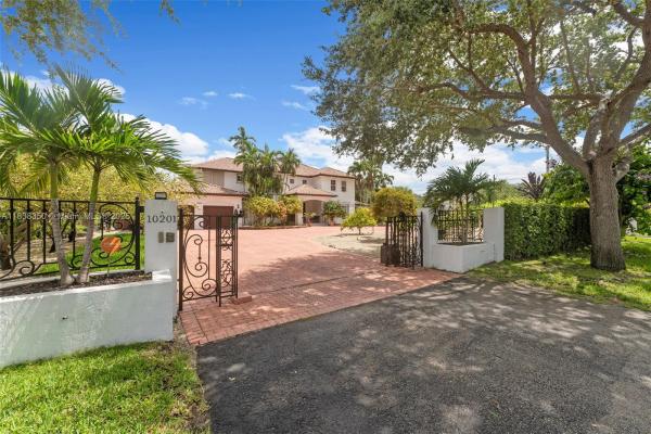 Miller Drive Estates, 10201 SW 62nd St, Sunset, Florida 33173, image 2