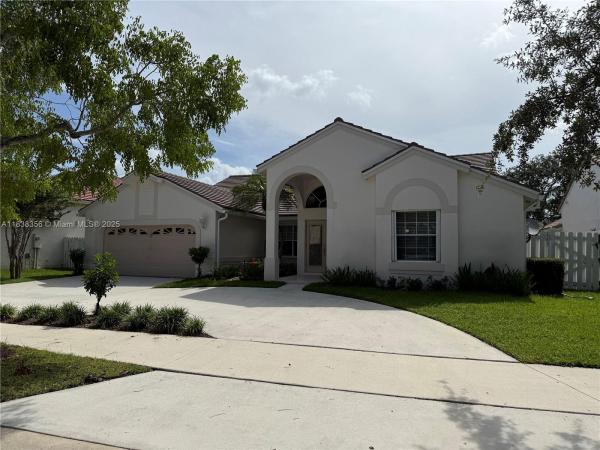 Verona Lake, 794 Lake Blvd, Weston, Florida 33326, image 1