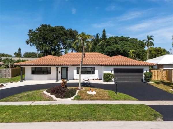Eldorado Estates In Plantation, 220 SW 75th Ter, Plantation, Florida 33317, image 1