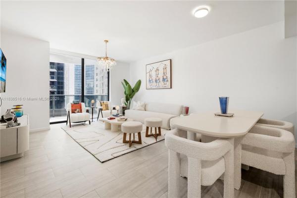 Brickell Flatiron, 1000 Brickell Plz #2805, Miami, Florida 33131, image 2