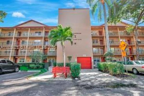 Pembroke Pines, Florida 33027, image 1