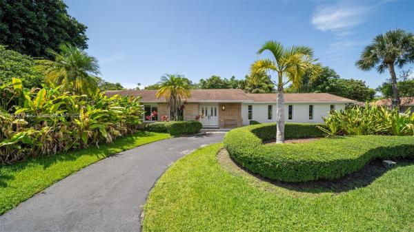 Regal Park Estates, 7100 SW 119th St, Pinecrest, Florida 33156, image 1