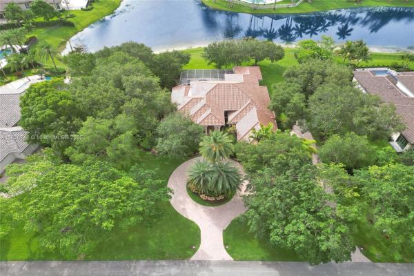Windmill Lake Estates, 3833 Pine Lake Dr, Weston, Florida 33332, image 1