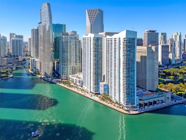 One Miami West, 325 S Biscayne Blvd 1823, Miami, Florida 33131, image 1
