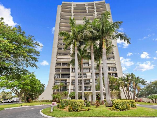 Washington Tower, 2000 Presidential Way #901, West Palm Beach, Florida 33401, image 1
