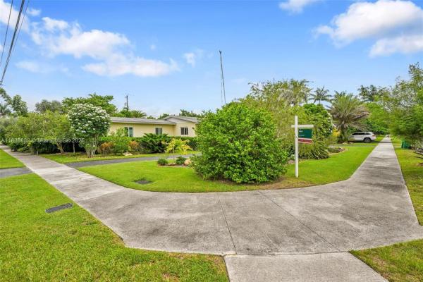 85 NW 21st St, Homestead, Florida 33030, image 1