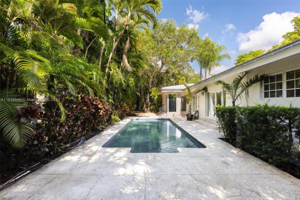 Biscayne Bay, 600 Santurce Ave, Coral Gables, Florida 33143, image 1