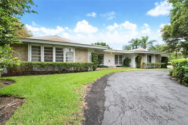 Royal Palm Harbor, 7805 SW 141st St, Palmetto Bay, Florida 33158, image 1