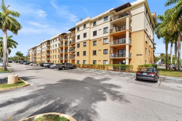 9340 Fontainebleau Blvd #W314, Miami, Florida 33172, image 1