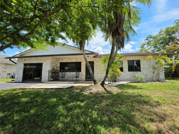 Isles Of Tamarac, 10120 NW 71st Pl, Tamarac, Florida 33321, image 1