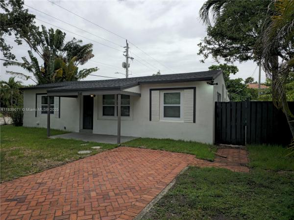 Vinik, 1141 SW 8th Ter, Fort Lauderdale, Florida 33315, image 1