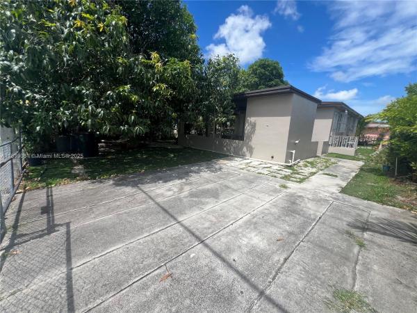 1190 NW 135th St, Miami, Florida 33168, image 1