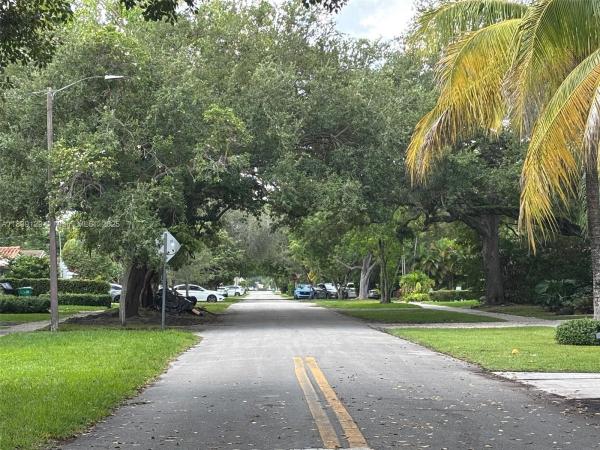 Central Miami, 3521 SW 59th Ave, Coral Terrace, Florida 33155, image 3
