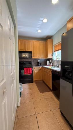 Fernandos Place, 232 SE 32nd Ter, Homestead, Florida 33033, image 2