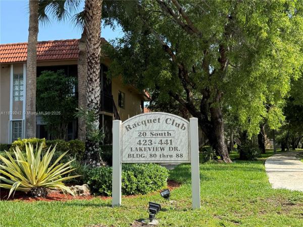 Racquet Club At Bonaventure, 435 Lakeview Dr #201, Weston, Florida 33326, image 1
