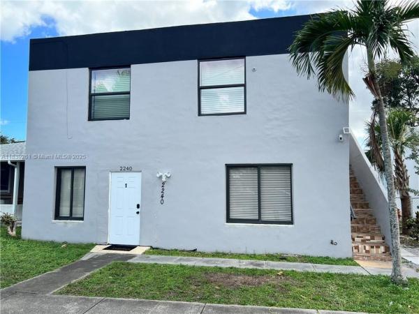 Liberia, 2240 Simms St, Hollywood, Florida 33020, image 1