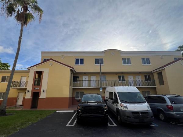 12645 SW 91 St 202, Unincorporated Dade County, Florida 33186, image 1