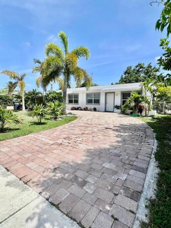 Broadview Country Club Estates, 6120 SW 15th Ct, North Lauderdale, Florida 33068, image 1