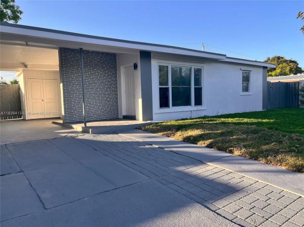 Pompano Beach Highlands, 1321 NE 43rd Ct, Pompano Beach, Florida 33064, image 1