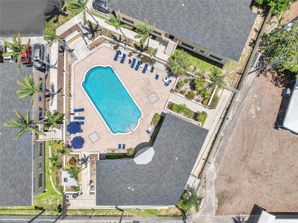 Imperial Point Gardens, 5800 NE 22nd Way #523, Fort Lauderdale, Florida 33308, image 1