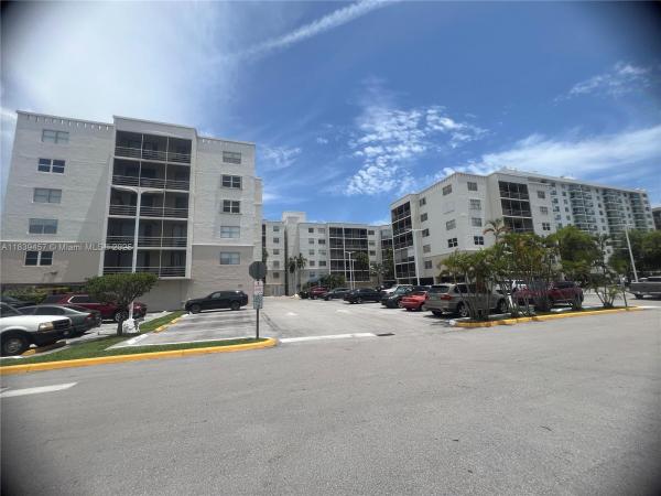 Carlton Bay, 2821 N Miami Beach Blvd #2E, North Miami Beach, Florida 33160, image 1