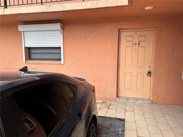 61 W 23rd St #104, Hialeah, Florida 33010, image 1
