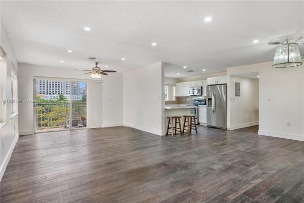 Majorca Plaza, 37 Majorca Ave #401, Coral Gables, Florida 33134, image 3