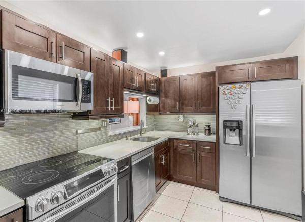 Kendall Acres West, 8415 SW 107th Ave #130W, Kendall, Florida 33173, image 2