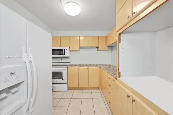 Imperial Towers, 1825 S Ocean Dr #204, Hallandale Beach, Florida 33009, image 2