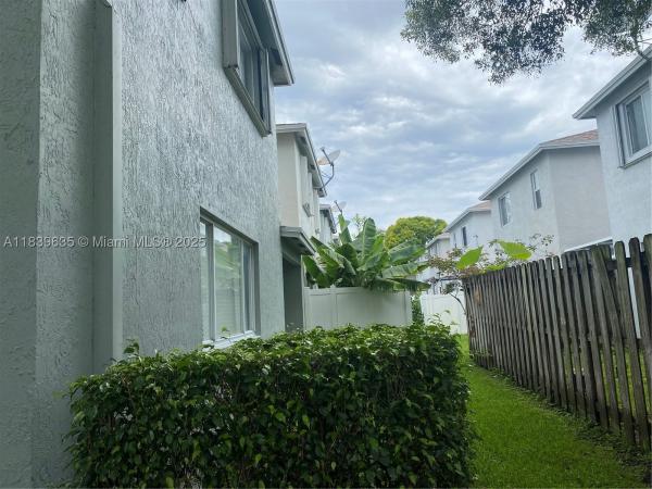 Plum Harbor, 6006 Plum Pl, Tamarac, Florida 33321, image 3