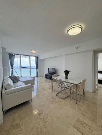 La Perla, 16699 Collins Ave #1801, Sunny Isles Beach, Florida 33160, image 1