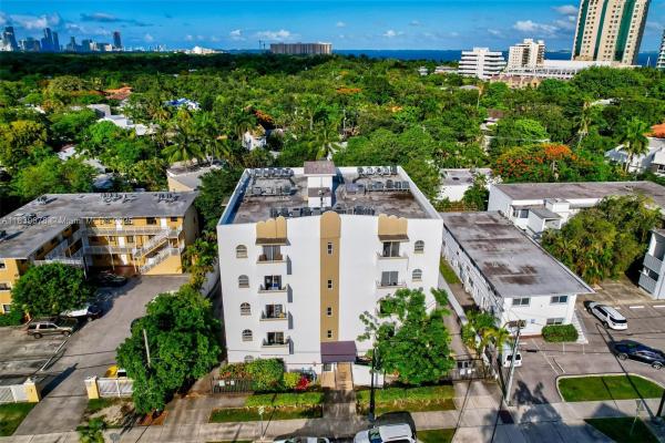Grove Palms, 3051 SW 27 Ave 402, Miami, Florida 33133, image 1
