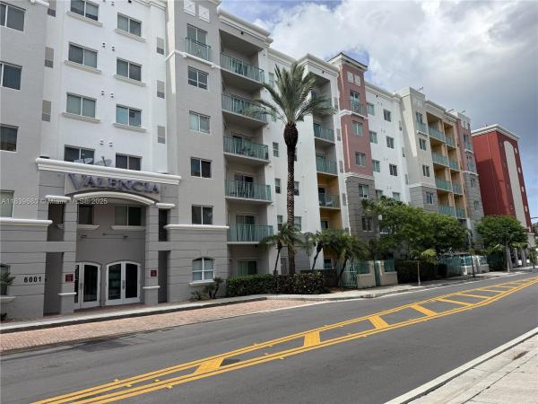 Valencia, 6001 SW 70 St 304, South Miami, Florida 33143, image 1