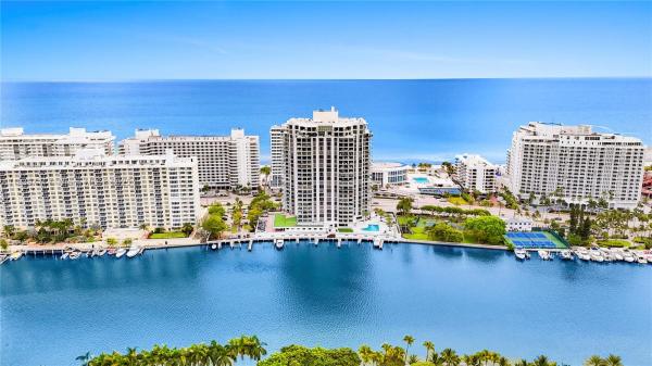 Towerhouse, 5500 Collins Ave 1502, Miami Beach, Florida 33140, image 1