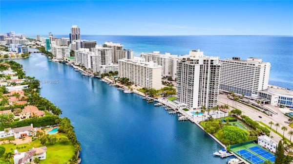 Towerhouse, 5500 Collins Ave #1502, Miami Beach, Florida 33140, image 3