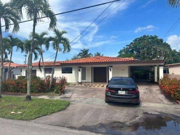 Lake Laurence North, 7235 W 14th Ave 0, Hialeah, Florida 33014, image 1