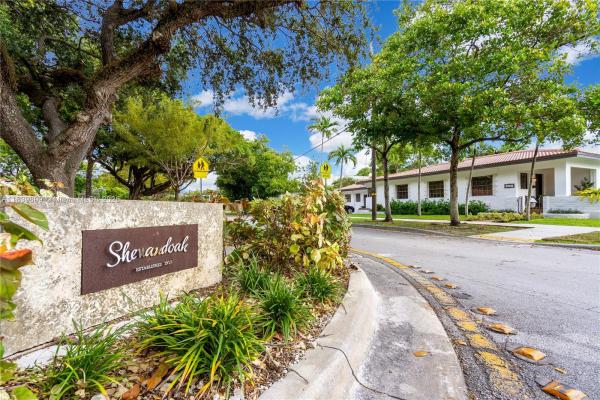 East Shenandoah, 2121 SW 13th Ave, Miami, Florida 33145, image 1