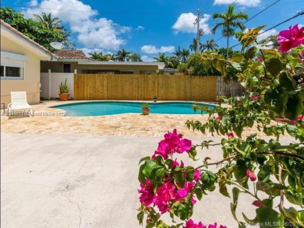 Hollywood Lakes, 1406 Polk St, Hollywood, Florida 33020, image 1