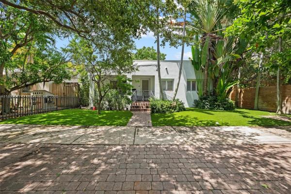 2511 Tequesta Ln, Miami, Florida 33133, image 1