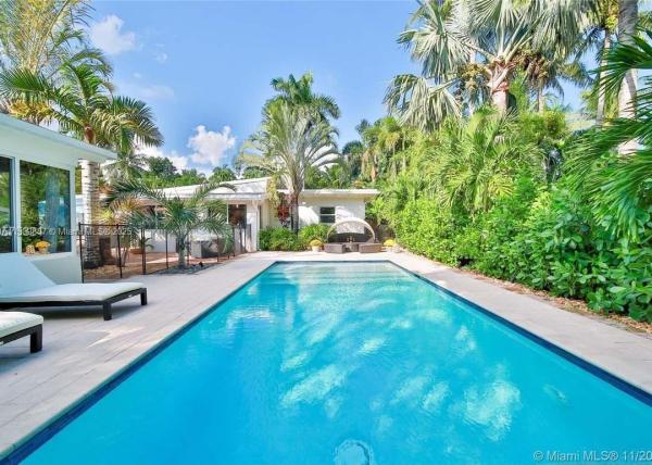 Washington Place, 920 NE 72nd St, Miami, Florida 33138, image 1