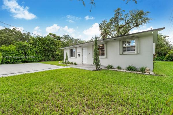 Pines, 6198 SW 63rd St, South Miami, Florida 33143, image 1