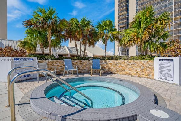 Coronado Tower 3, 20379 W Country Club Dr #PH-38, Aventura, Florida 33180, image 3