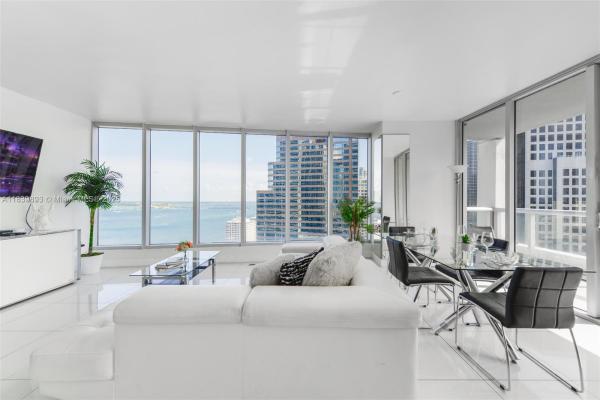 Icon Brickell Tower 3, 485 Brickell Ave 2908, Miami, Florida 33131, image 1
