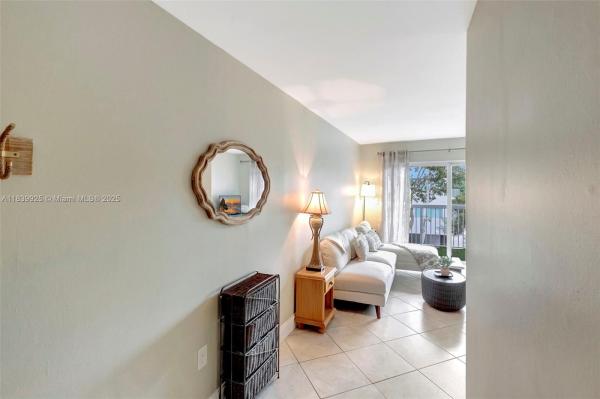 2920 SW 28 Ter 407, Miami, Florida 33133, image 1