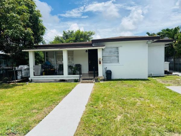 7230 NW 3rd St, Miami, Florida 33126, image 1